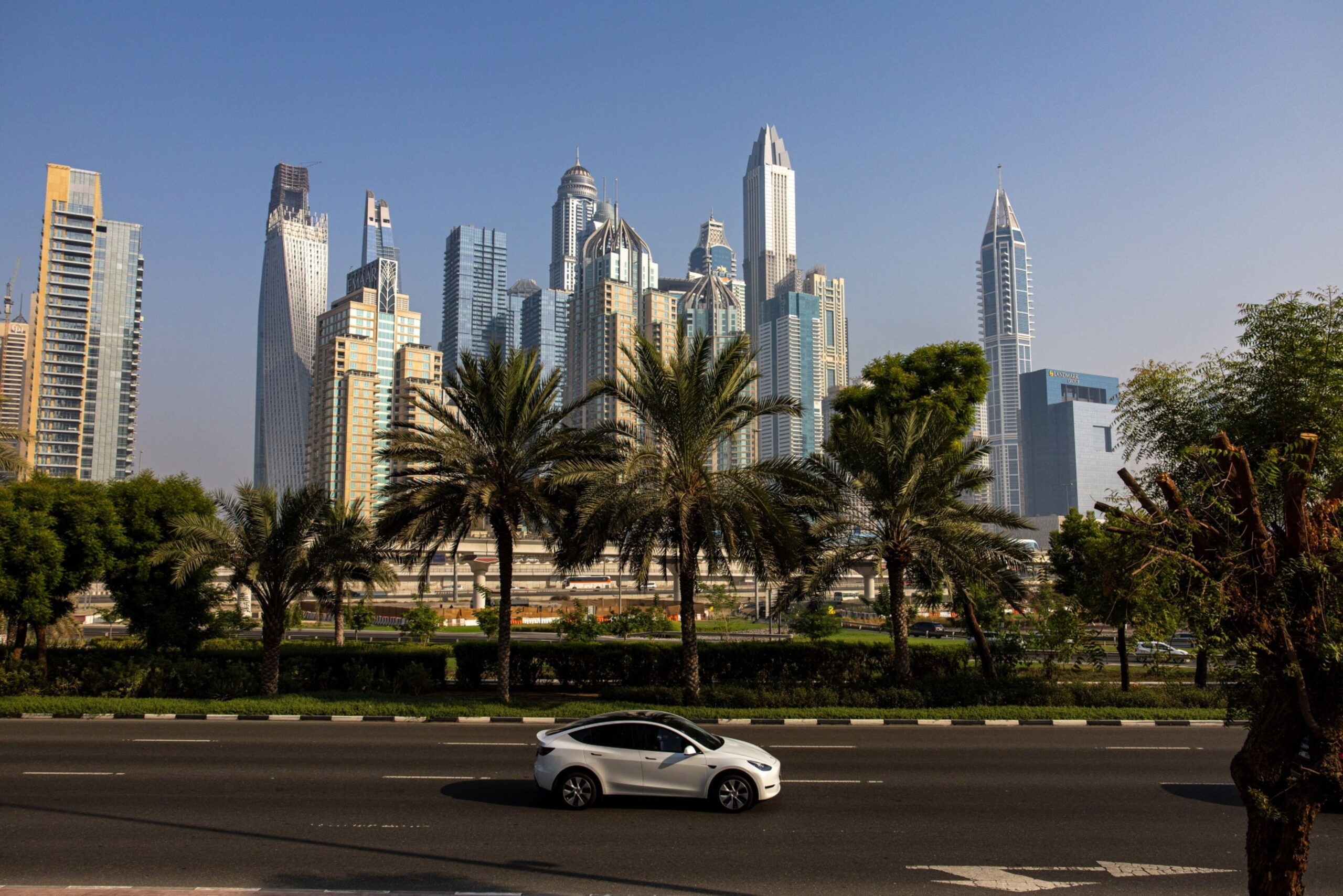 Where Are Wealthy Expats Moving From Dubai? Investment Trends & Opportunities in 2026