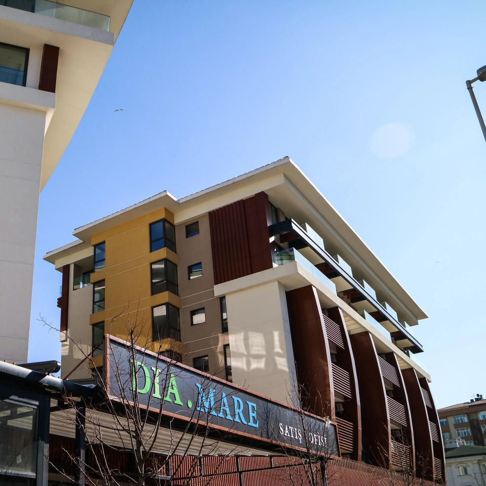 Villas and duplexes suitable for Turkish nationality with sea views in Buyukcekmece