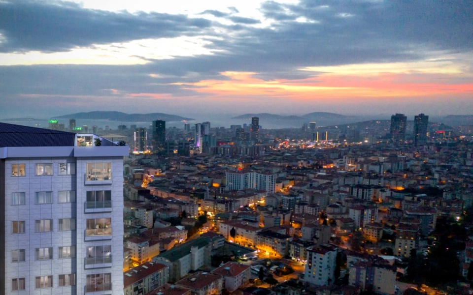 Apartment in Kartal, close to the metro at a fair price