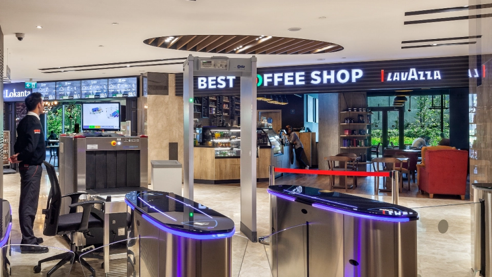 مشروع في منطقة مجيدية كوي بالقرب من محطة المترو