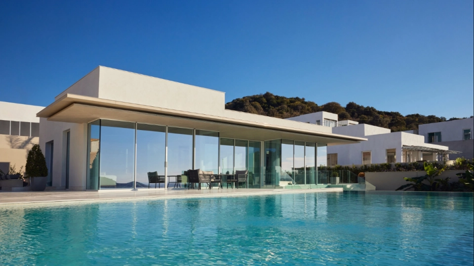 SEMI-DETACHED VILLA