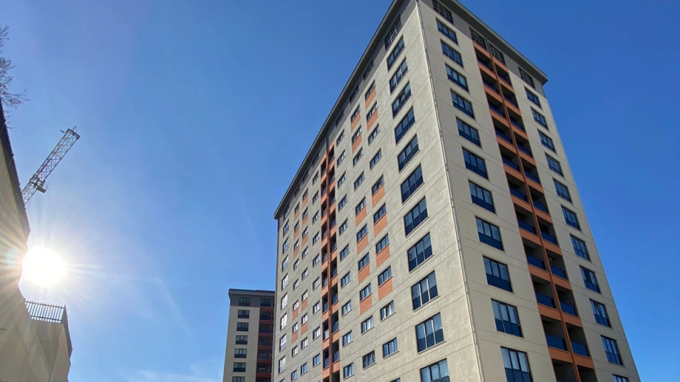 An apartment close to the coastal road and the sea at an affordable price