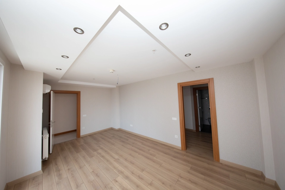 شقق في غرب اسطنبول مطلة على البحر مناسبة للسكن والاستثمار - صورة 5